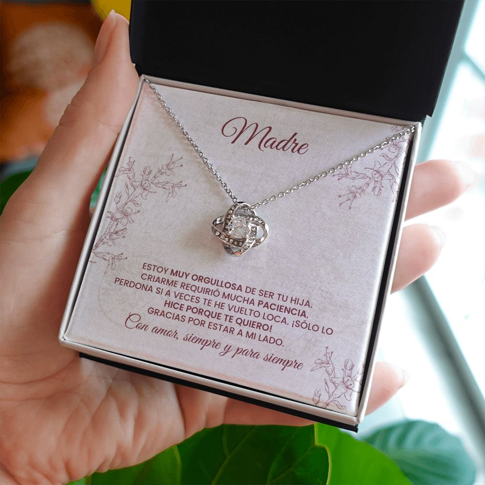 Madre - Love Knot Necklace