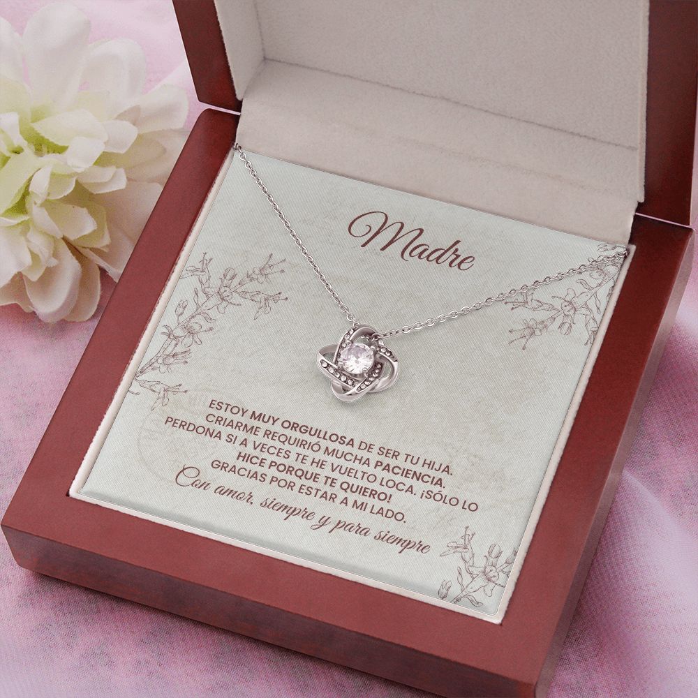 Madre - Love Knot Necklace